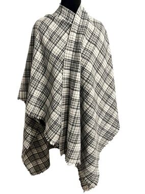 Old Navy Plaid Wrap Scarf One Size White Black